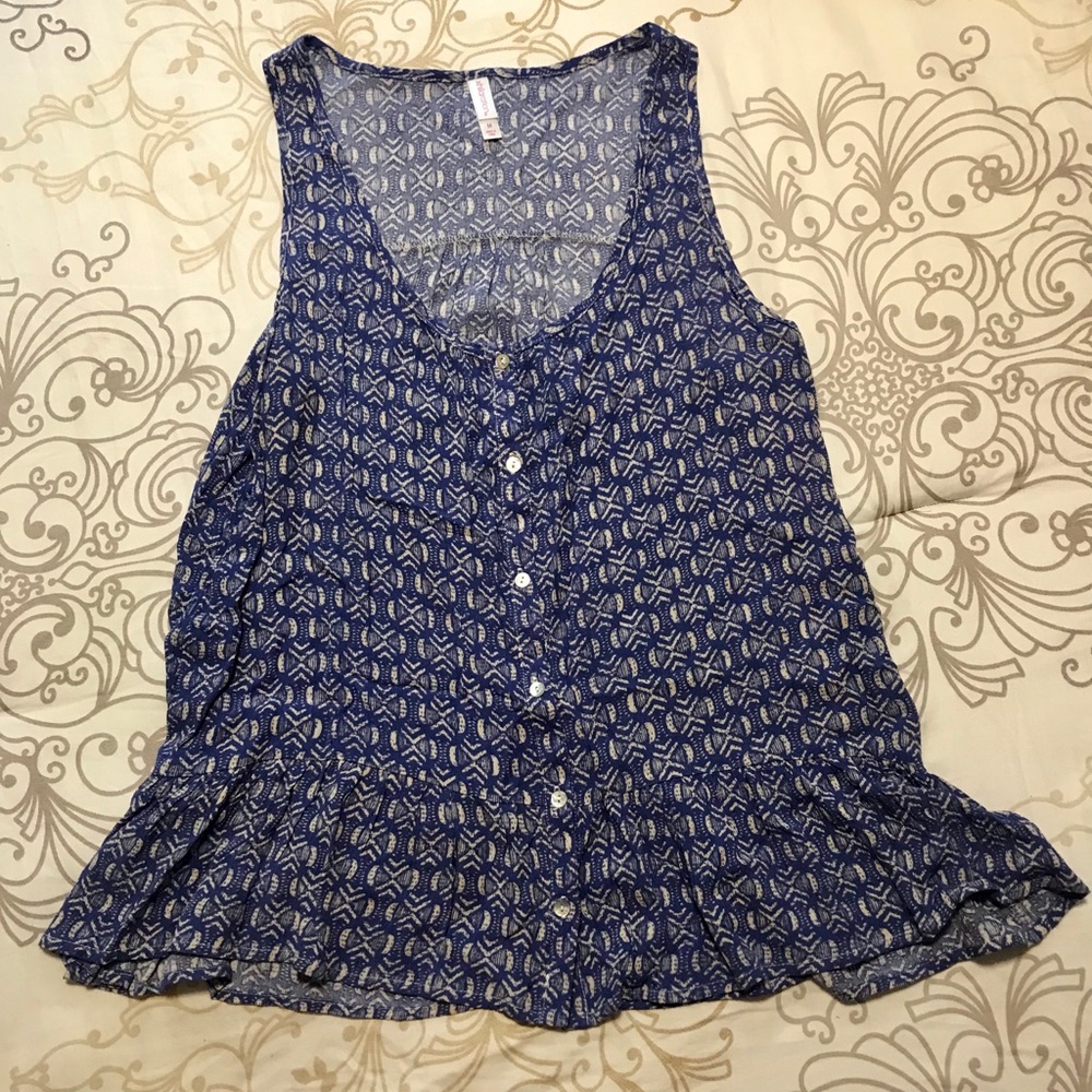 Xhilaration cute, lightweight summer top! NWT